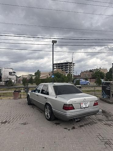 e500 124: Mercedes-Benz W124: 1993 г., 3.2 л, Бензин, Седан — 1
