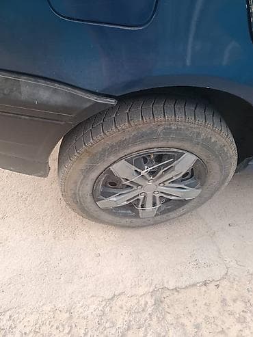 Транспорт: Volkswagen Golf: 1993 г., 1.8 л, Механика, Газ — 7