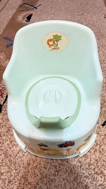 песочница для детей: Детский горшок со спинкой и крышкой, б/у — 2