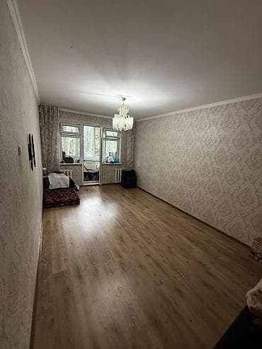 Батирлер: 2 бөлмө, 46 м², 8-мкр 104-серия, 3 кабат — 2