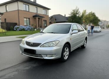 Toyota Camry: 2005 г., 2.4 л, Автомат, Бензиновая, Седан