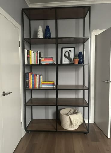 Дивандар: Лофт стеллаж 
Высота 230 см
Ширина 123 см
Глубина 50 см — 2