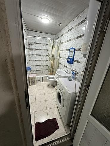 суточные квартиры г ош: Срочно! Ош базардын жанынан квартира берилет, шаттары бар, суротто — 7