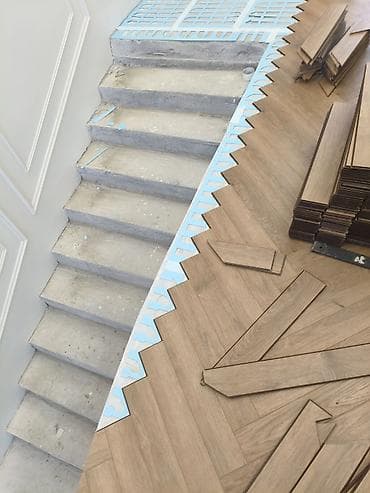 Двери на заказ: Укладка пола, Монтаж напольных плинтусов, Стяжка пола | Ковролин, Ламинат, Паркет Больше 6 лет опыта — 1