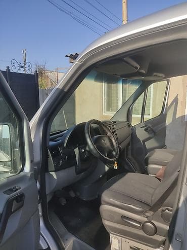 кабина актрос: Легкий грузовик, Mercedes-Benz, Стандарт — 4