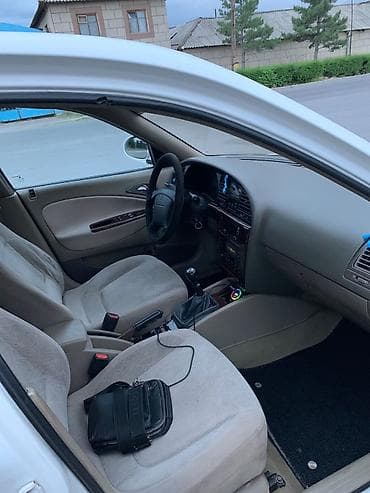 Daewoo Nubira: 2000 г., 1.6 л, Кол менен иштөөчү, Бензин — 7