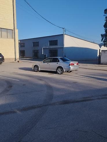 Honda Accord: 2000 г., 1.8 л, Автомат, Газ, Седан — 4