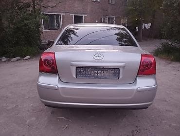 матиз 1 объем: Toyota Avensis: 2003 г., 1.8 л, Ручные, Бензин, Седан — 5