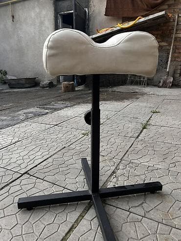 Бизнес үчүн жабдуулар: Подставка для педикюра. Б/у 800 с район Восток 5 — 2