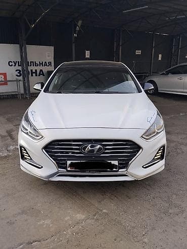 Hyundai Sonata: 2018 г., 2 л, Автомат, Газ, Седан