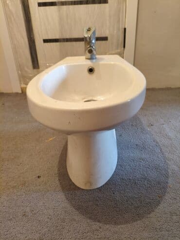 пуфик румынский: Биде Напольный, Б/у, Материал: Фарфор — 6