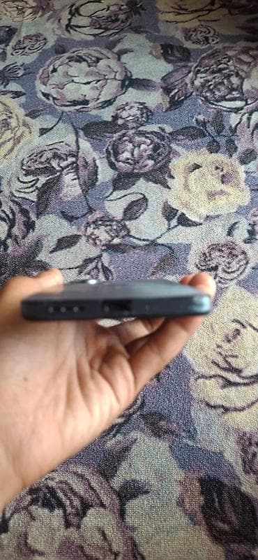 Redmi, Redmi 13C, Б/у, 256 ГБ, цвет - Черный, 2 SIM — 3