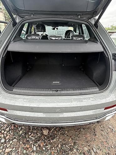 tesla model y: Audi Q3: 2026 г., 1.5 л, Робот, Бензин, Внедорожник — 4