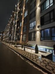 рядом с аламединским рынком: 1 бөлмө, 56 кв. м, 108-серия, 4 кабат, Евроремонт — 11