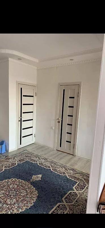 токмок кун чыгыш: 60 м², 4 бөлмө, Забор, тосулган — 4