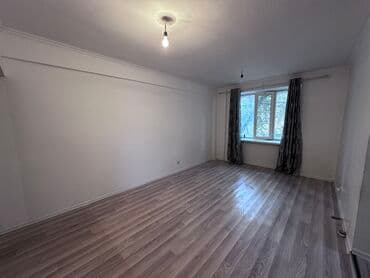 частный дом в бишкеке: Просторная светлая комната идеально подходящая для комфортного — 6