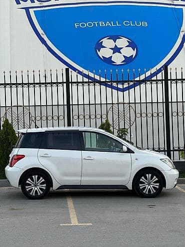 разводной ключ: Toyota Ist: 2003 г., 1.5 л, Автомат, Бензин, Хэтчбэк — 6