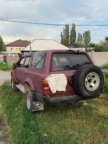 Toyota Hilux Surf: 1999 г., 2.4 л, Дизель, Внедорожник — 9