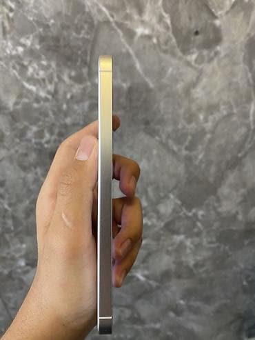 samsunk s10: Samsung Galaxy S24+, 256 ГБ, цвет - Белый — 2