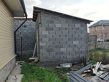 дом проект: Одноэтажный жилой дом с верандой и участком. - Планировка: компактный — 7
