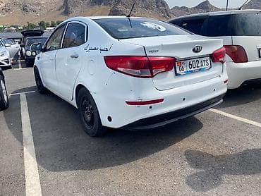89 2: Kia Rio: 2015 г., 1.6 л, Автомат, Бензин, Седан — 4