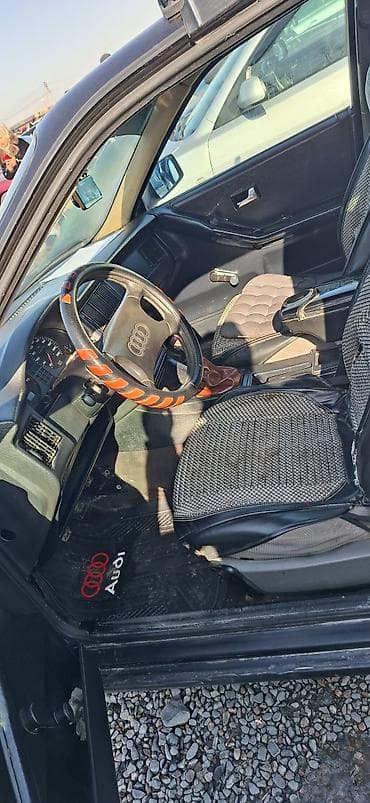 audi s 4: Audi 80: 1992 г., Ручные, Бензин, Седан — 3