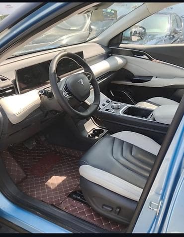 mini ev: Электромобиль Skyworth EV6 (Skywell ET5/U5) кроссовер в голубом цве — 7