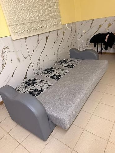 чехии: Прямой диван — 2