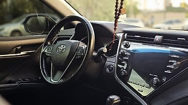 Продажа авто: Toyota Camry: 2019 г., 2.5 л, Автомат, Бензин, Седан — 5
