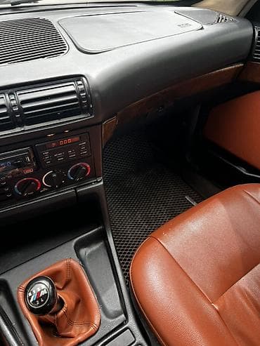 кирг шёлк: BMW 5 series: 1994 г., Кол менен иштөөчү, Седан — 4