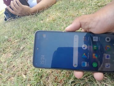 колонка сони: Смартфон Redmi с четырьмя камерами и глянцевой задней панелью — 1