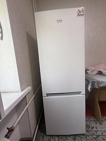k 30: Холодильник Beko, Б/у, Двухкамерный — 1