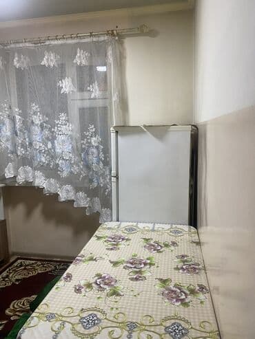 эмаком квартира: 1 комната, С мебелью частично — 4