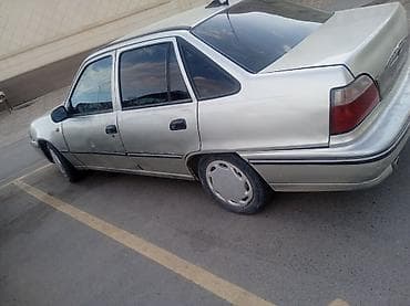 honda mobilo: Daewoo Nexia: 2005 г., Механика, Бензин, Седан — 4