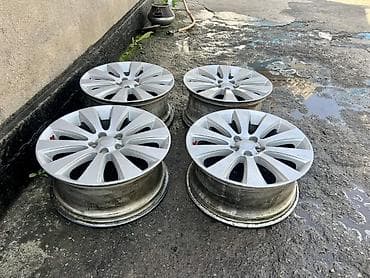 колесные проставки: Литые Диски R 17 Subaru, Комплект, отверстий - 5, Б/у — 2