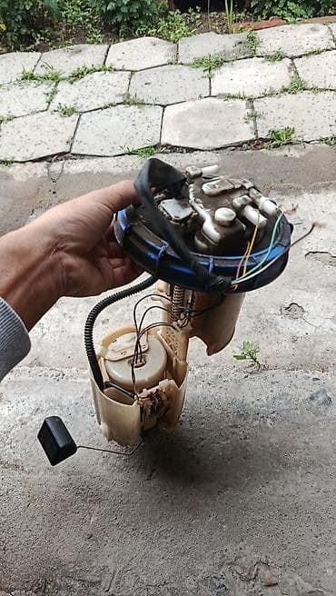 форсунка тайота авенсис: Топливный бак Toyota — 2