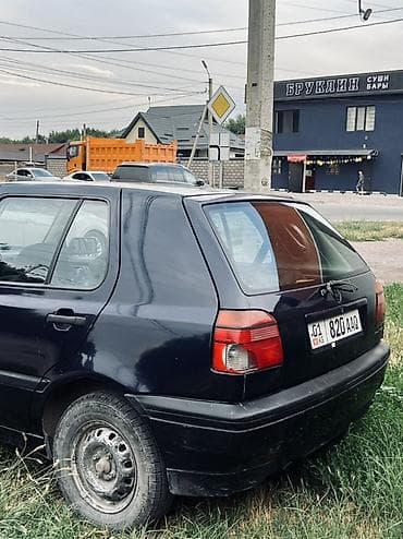 vin code: Volkswagen Golf: 1993 г., 1.6 л, Механика, Бензин, Хэтчбэк — 7