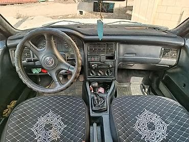 audi 80 ош: Audi 80: 1994 г., 2 л, Кол менен иштөөчү, Бензин, Седан — 7