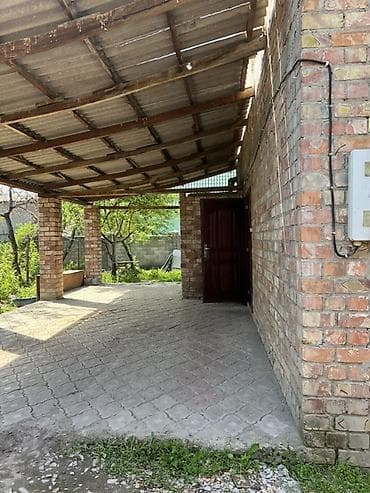 продаю участок военный антоновка: Продаётся кирпичный дом с участком и капитальным забором из блоков — 4