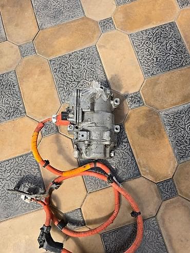 мастер кондиционера: Компрессор Toyota 2018 г., Б/у — 5