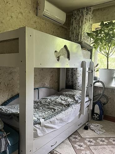 детский кровать чердак: Двухъярусная детская кровать, ЛДСП, цвет - Белый — 1