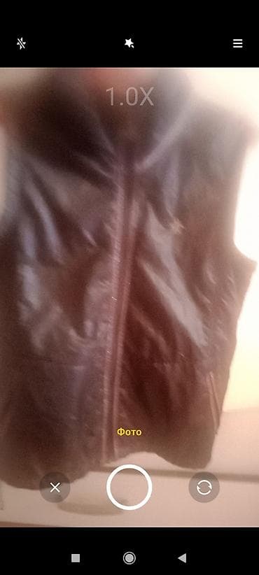 Куртки: Утеплённый мужской жилет без рукавов, чёрный. - Материал верха — 2