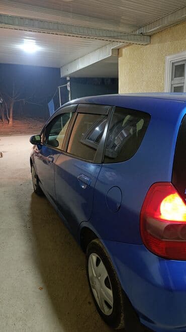 шины на грузовые автомобили: Honda Fit: 2003 г., 1.3 л, Автомат, Бензиновая, Хэтчбэк — 4