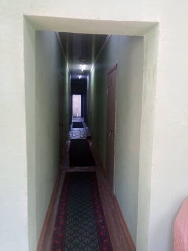 Үйдү ижарага алам: Үй, 3 кв. м, 15 бөлмө, Менчик ээси — 4