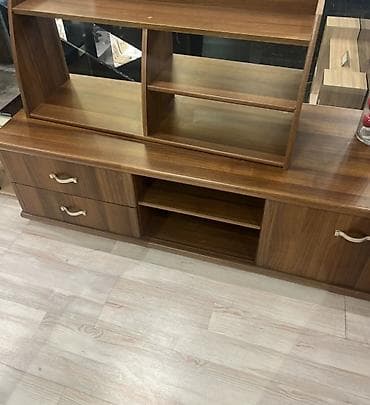 музыкальный мобиль: Новые тумба и полка - Витрина из 2х предм Польша Тристан 14 тыс сом — 1