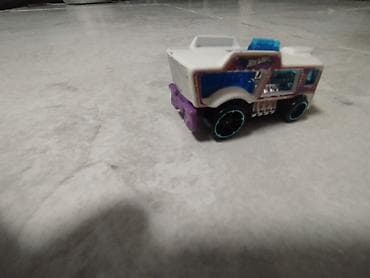 машина оюнчук: Игрушечная машинка Hot Wheels — фургон/грузовик. - Корпус: белый, с — 4