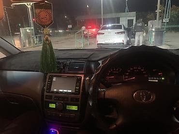 transporter multivan: Toyota Avensis Verso: 2003 г., 2.4 л, Автомат, Газ, Минивэн — 6