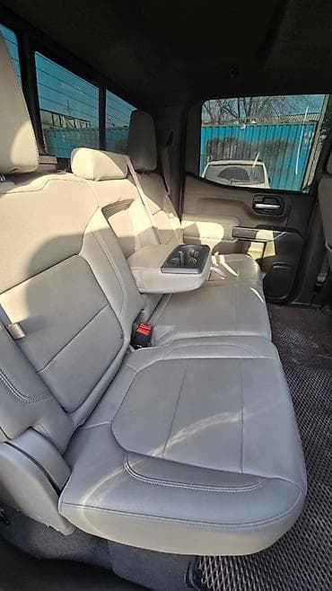 шевролет матиз: Chevrolet Silverado 1500: 2021 г., 5.3 л, Автомат, Бензин, Пикап — 5