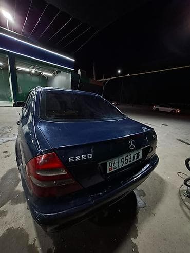 cl class: Mercedes-Benz E-Class: 2004 г., 2.2 л, Автомат, Дизель, Седан — 5