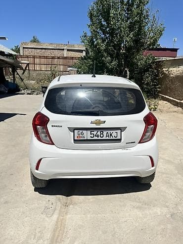 Chevrolet Spark: 2016 г., 1 л, Вариатор, Бензин, Хэтчбэк — 5